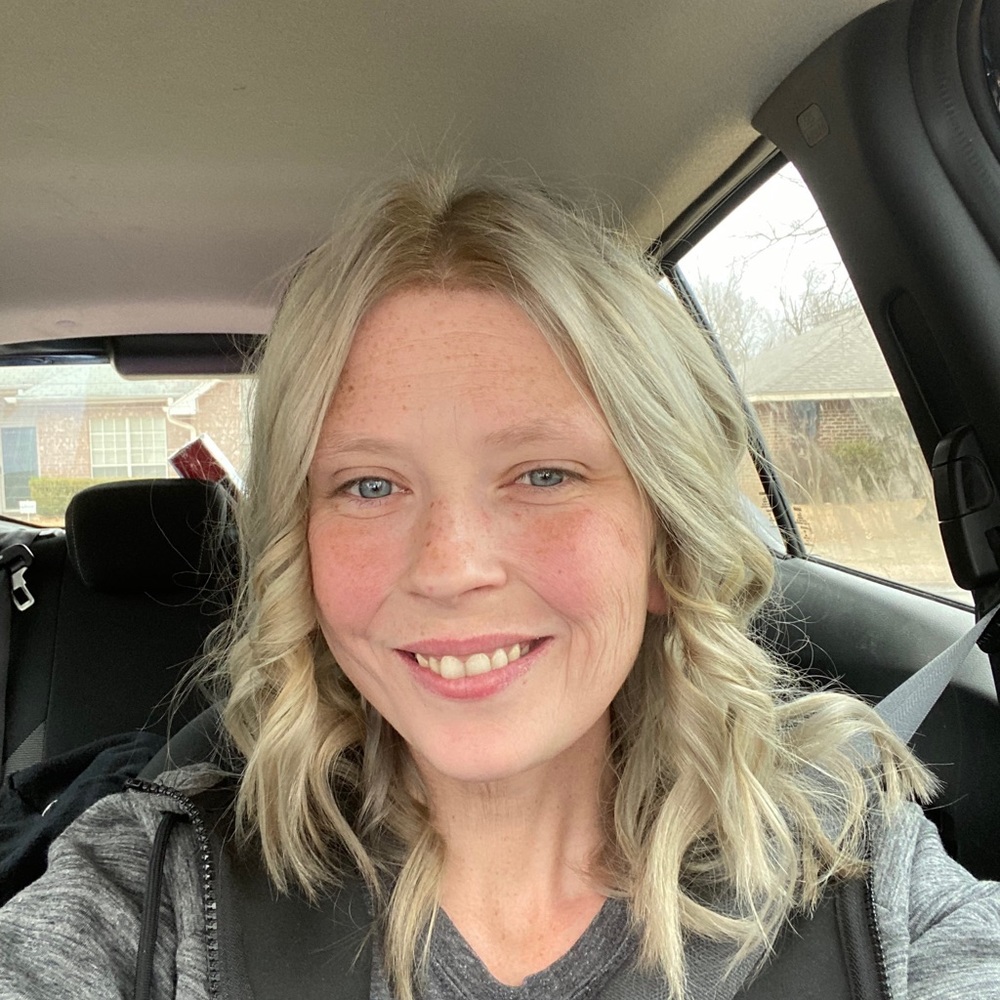 Meet your Posher, Jennifer